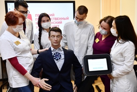Онколог заявил о неспособности медвузов в России подготовить квалифицированных врачей