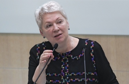 Васильева выступила против идеи запретить детям чиновников учиться за границей
