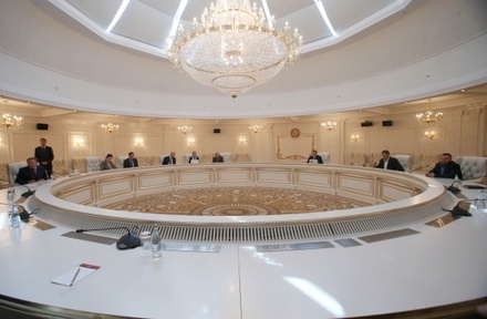 Новый раунд переговоров по Украине сегодня в Минске не состоится