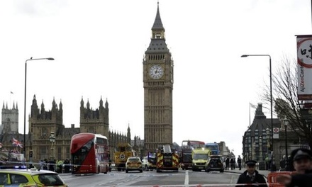 Полиция назвала терактом инцидент у здания парламента Великобритании