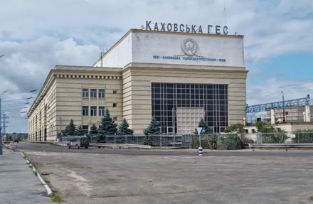 Мощность Каховской ГЭС снижена после ракетных ударов со стороны ВСУ