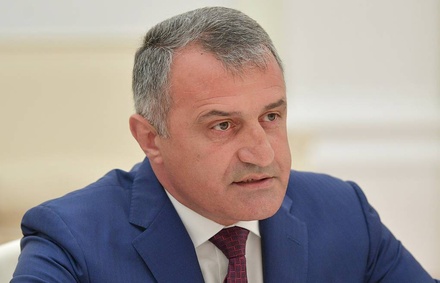 Южная Осетия не исключила объединения с Северной Осетией