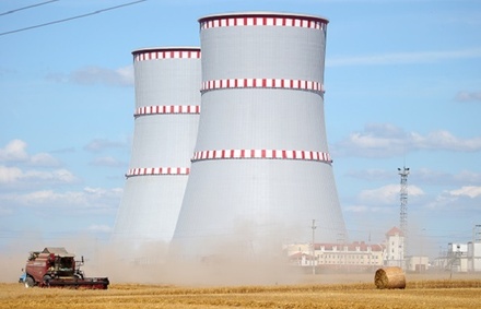 Александр Лукашенко не исключил строительства второй АЭС на востоке Белоруссии