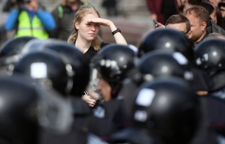 МВД подтвердило задержание 600 человек на несанкционированной акции в Москве