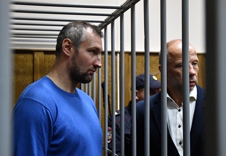 Суд арестовал бывшего хоккеиста Игоря Мусатова на месяц