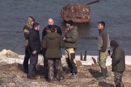 Полиция проверит данные о нападении на сотрудников РЕН ТВ в «китовой тюрьме» Приморья