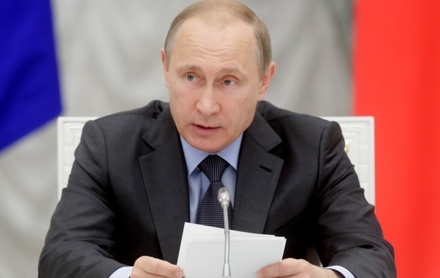 Путин может отложить вступление в силу закона о хранении данных граждан РФ