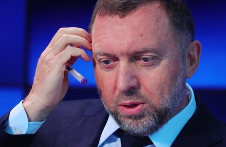 СМИ сообщили о планах Олега Дерипаски сохранить контроль в «РУСАЛе»