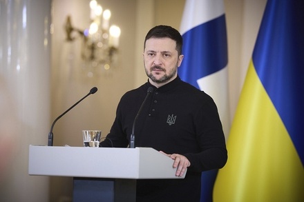 Политолог заявил о страхе Зеленского перед украинским народом
