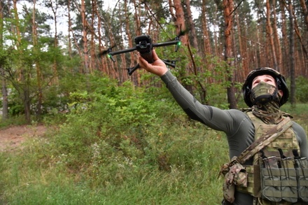 Военный эксперт указал на нехватку в РФ специалистов, способных собирать дроны-ударники 