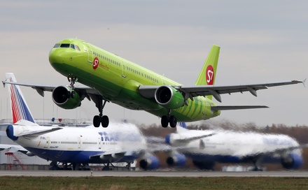 Самолёт авиакомпании S7 вылетел из Минска в Кишинёв без Рогозина