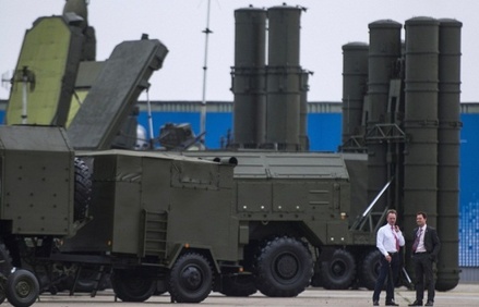 «Алмаз-Антей» передал Минобороны второй за год полк С-400