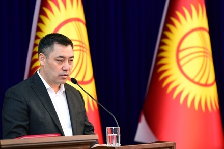 Новый премьер Киргизии заявил о скорейшей отставке президента страны