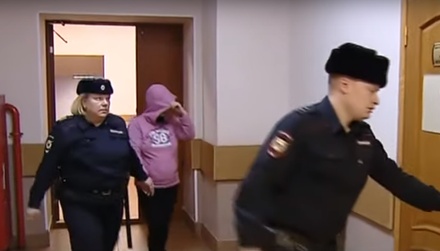 В Петербурге арестовали супружескую пару за истязание детей