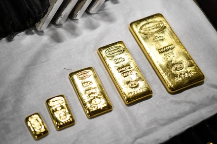 ВТБ решил инвестировать золотой биржевой фонд напрямую в слитки