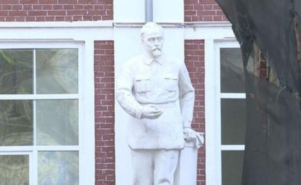 Студенты ВШЭ в Москве требуют снести памятник Феликсу Дзержинскому