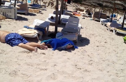 Число жертв стрельбы у отеля в Тунисе увеличилось до 27