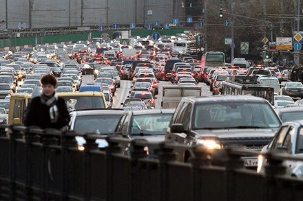 За три года количество автомобильных выбросов в Москве снизилось на 12%