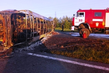 Число жертв столкновения автобуса и бензовоза в Татарстане увеличилось до 13