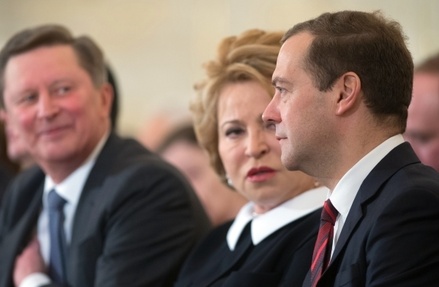 Глава администрации Путина похвалил Медведева за характеристику начальника СБУ