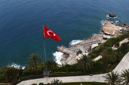 Турция откроет границы для иностранных туристов 20 мая