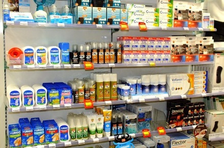 Правительство отказалось от идеи разрешить продажу лекарств в магазинах