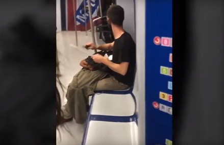 Точивший нож мясник напугал пассажиров в метро Мадрида