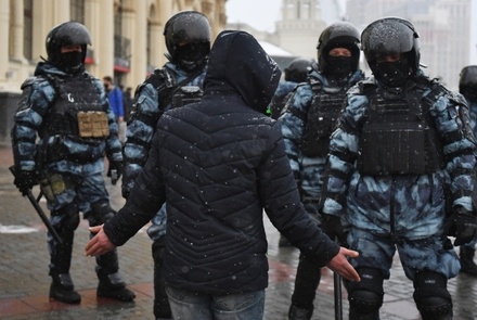 В Московском профсоюзе полиции позавидовали зарплате белорусского ОМОНа
