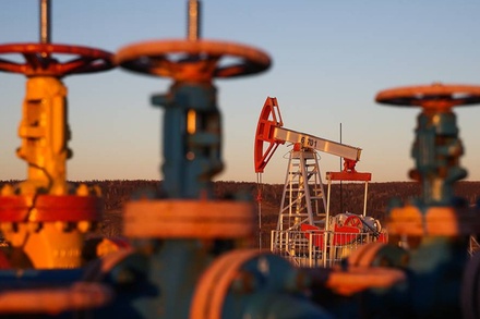 ОПЕК ухудшила  прогноз по мировому спросу на нефть из-за пандемии