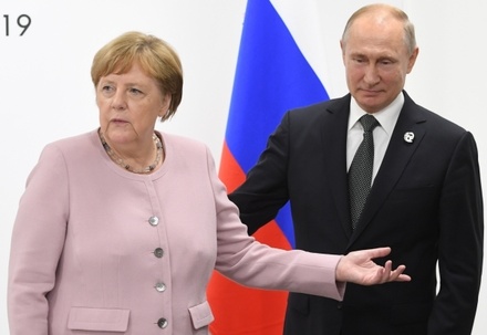 Путин и Меркель условились достроить «Северный поток – 2»