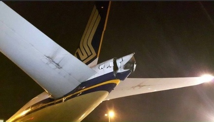 При столкновении в аэропорту Сингапура двух Boeing никто не пострадал