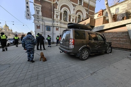 В прокуратуре сообщили о задержании угонщика внедорожника во Владивостоке