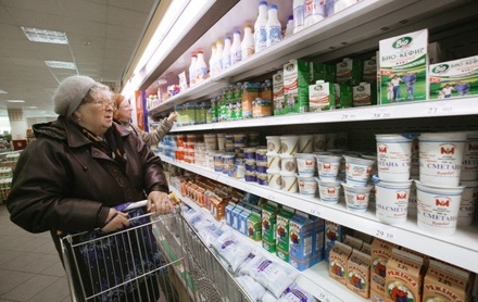 Роспотребнадзор объявил российскую молочную продукцию качественнее импортной 