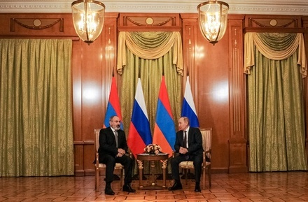 Владимир Путин заявил о необходимости завершения конфликта вокруг Карабаха