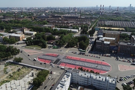 Покрас Лампас готов отказаться от изображения креста в Екатеринбурге