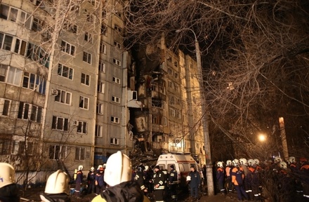 Пятеро погибших могут находиться под завалами жилого дома в Волгограде