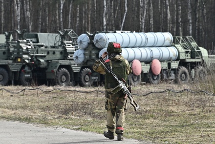 Россия передала Белоруссии ещё один ЗРК С-400