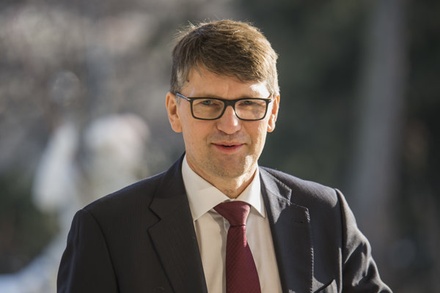 Глава Минкультуры Словакии уволился из-за первого в стране убийства журналиста
