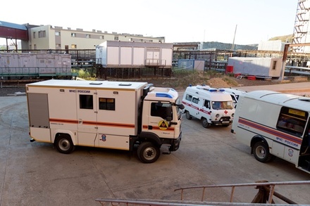 Президент АЛРОСЫ посетил в больнице пострадавших на шахте «Мир» в Якутии рабочих