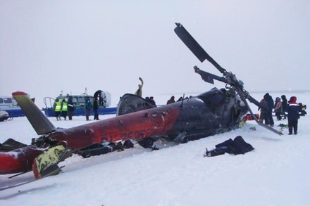 На месте крушения вертолёта в Красноярском крае нашли бортовые самописцы