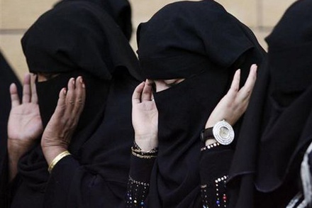 В Саудовской Аравии в органы местного самоуправления впервые избраны 20 женщин