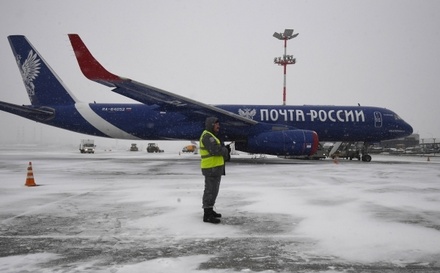 Минкомсвязи готовит программу расширения авиапарка «Почты России»