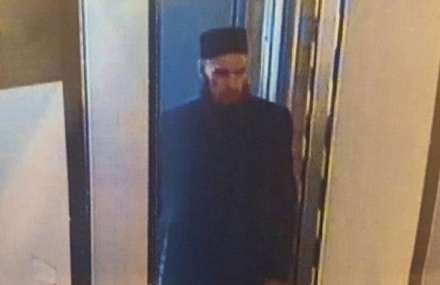 Предполагаемого организатора взрыва в метро Петербурга сняли камеры наблюдения