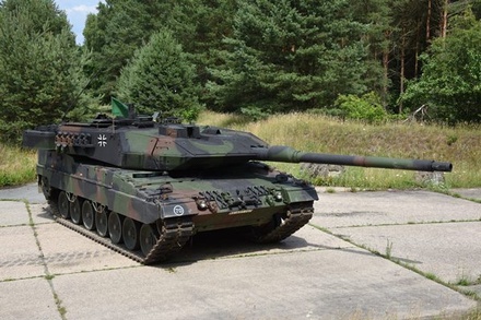 В Эстонию прибыл сменный контингент Дании с танками Leopard