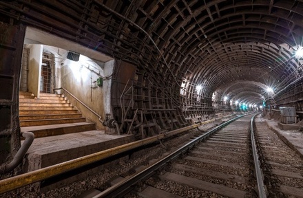 Центральный участок фиолетовой ветки метро закрыт до завтра