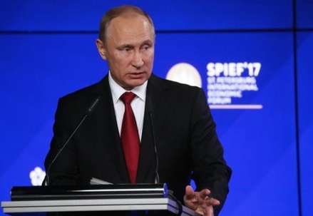 Владимир Путин попросил американский бизнес помочь диалогу Москвы и Вашингтона