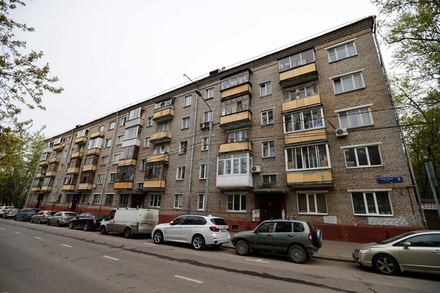 СМИ сообщают о массовых продажах квартир в хрущёвках по программе реновации