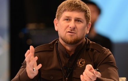 Кадыров предложил лишать гражданства РФ тех, кто воюет на стороне ИГ