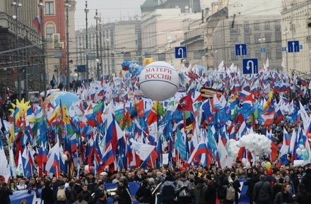 В шествии «Мы едины» в Москве принимают участие около 85 тысяч человек