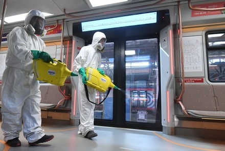 В метро Москвы из-за пандемии стали в 10 раз чаще дезинфицировать станции